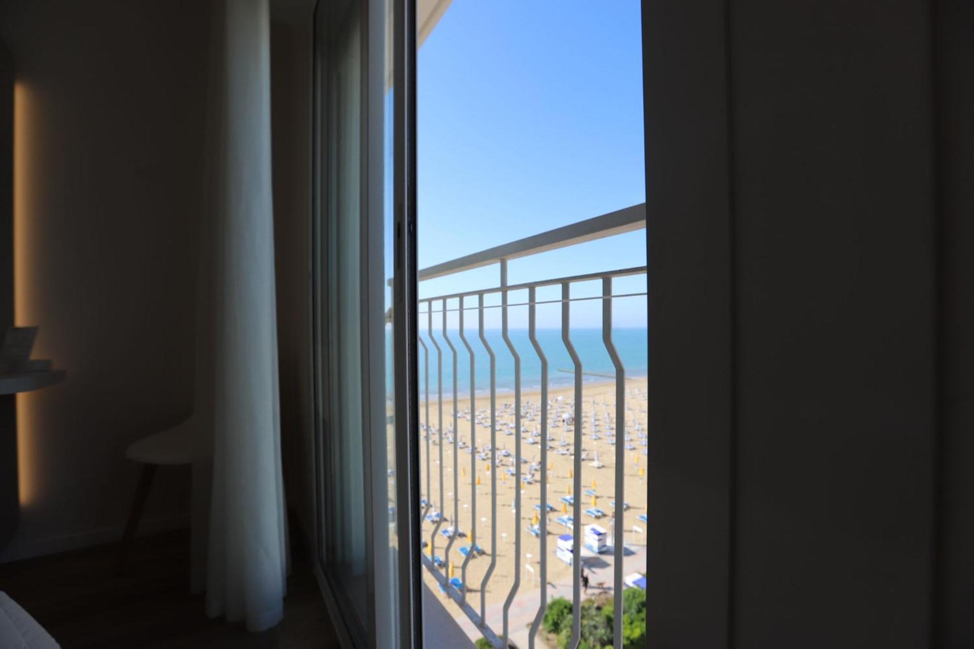 Hotel Concordia Lido di Jesolo Exterior photo